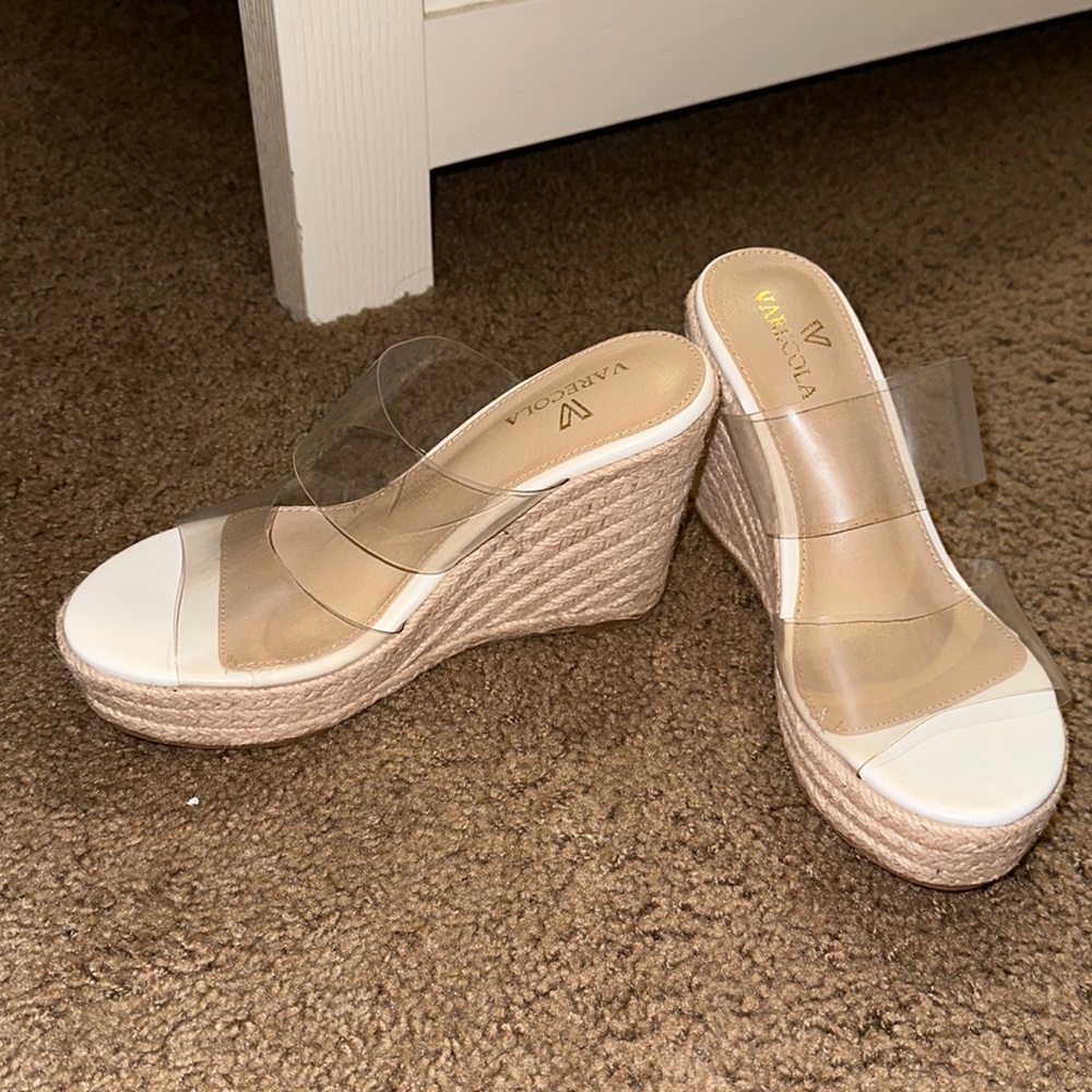 Size 7 brand new slip on wedges
